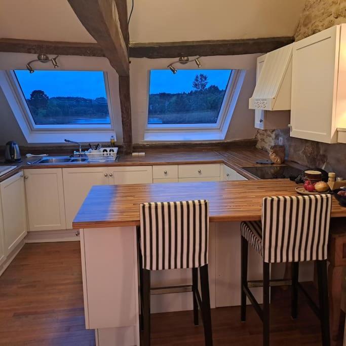 Centre Ville Loft Huelgoat Bagian luar foto